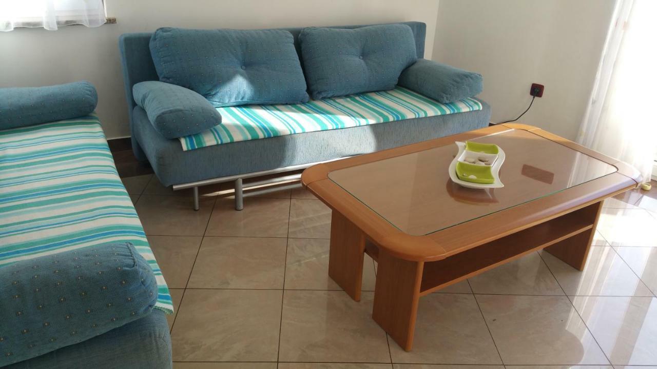 Apartment Irena เปรมันตูรา ภายนอก รูปภาพ